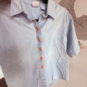 Southwestern Embroidered Short Sleeve Denim Shirt Cotton‎ Light Blue Size M